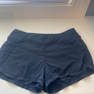 Athleta black athletic shorts
